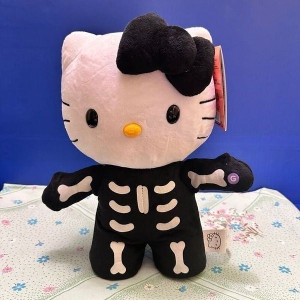Hello Kitty Skeleton Side Stepper doll